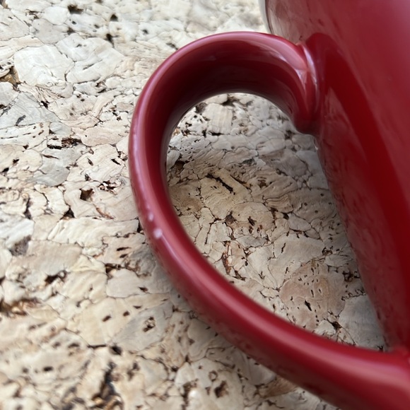 Limited Edition Tim's red 10oz mug. - Picture 5 of 5